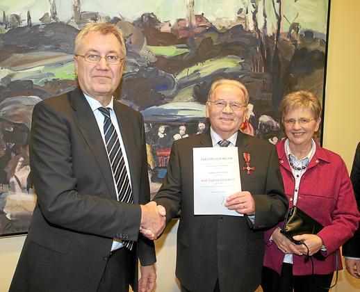 Hubert Wigger erhält Bundesverdienstkreuz 